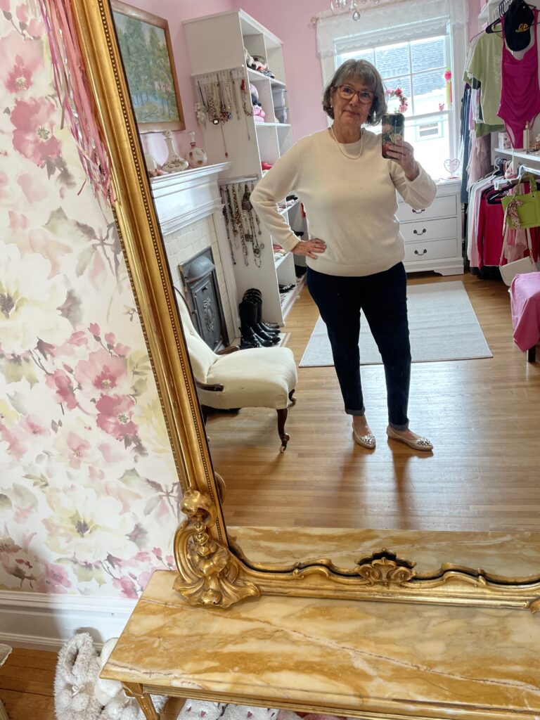 #9 Dark jeans and ivory cashmere sweater